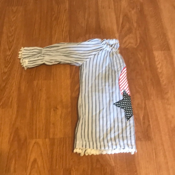 Santa Night Gown Size 2T 💕 - Picture 4 of 8